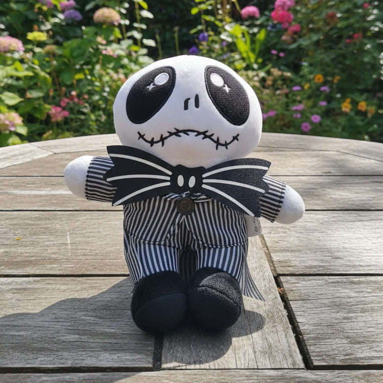Peluche "Jack Skellington" – Estilo Pesadilla antes de Navidad  (25 cm)