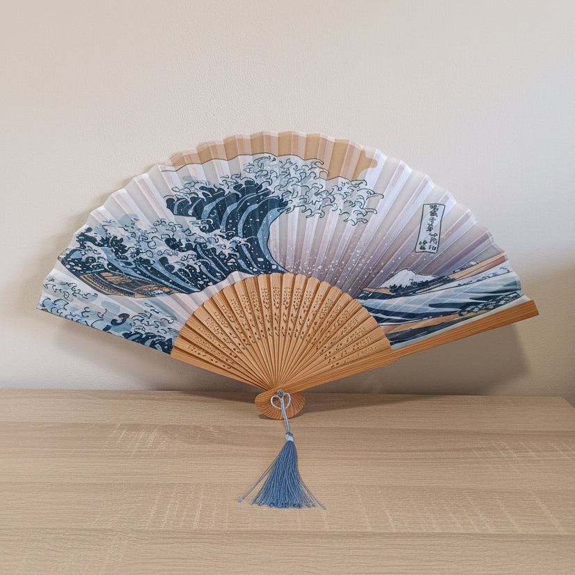 Abanico Artesanal "La Gran Ola" – Estilo Japonés Tradicional