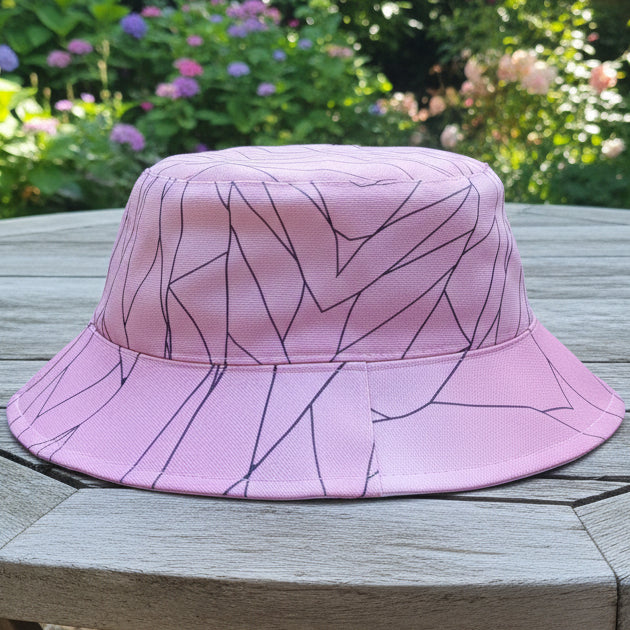 Gorro Bucket "Nezuko Kamado" – Estilo Kimetsu no Yaiba